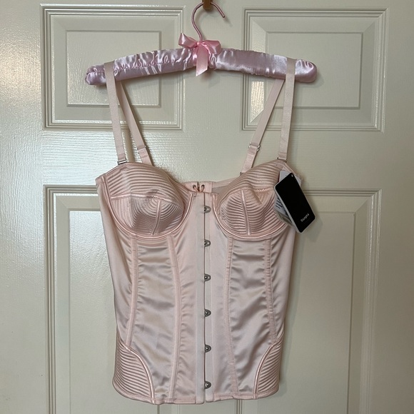 Triumph 38B 125th Anniversary Corset Bustier - Picture 3 of 5